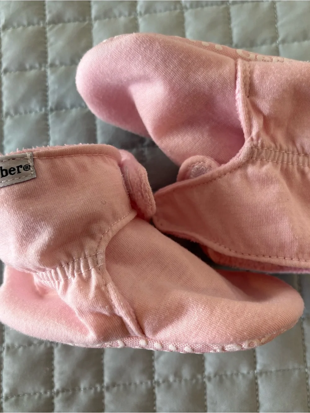 Soft Pink Baby Booties - 6-9m